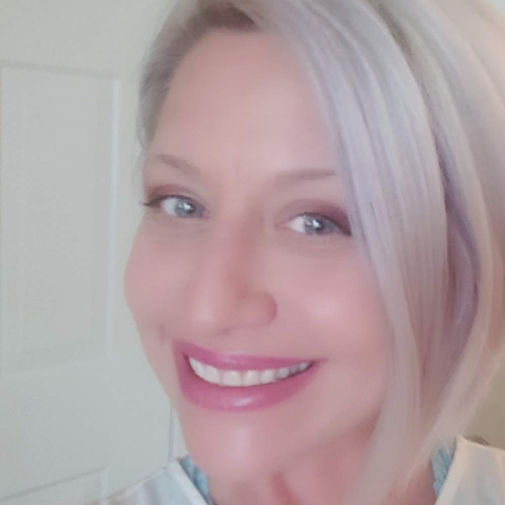 Meet your Posher, Tina Marie